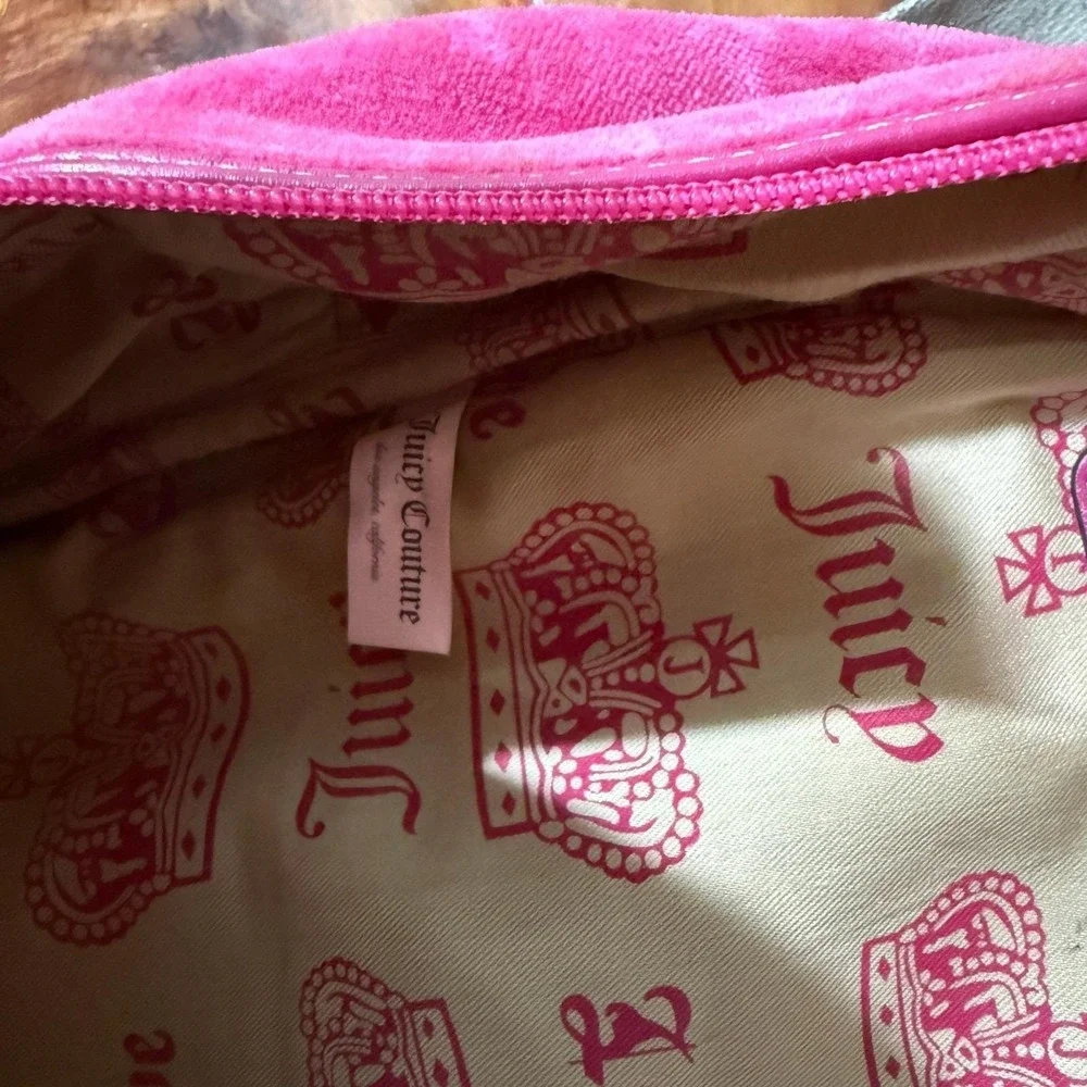 Vintage Y2K Velour Juicy Couture Backpack Bag Embroidered 2000's Velvet